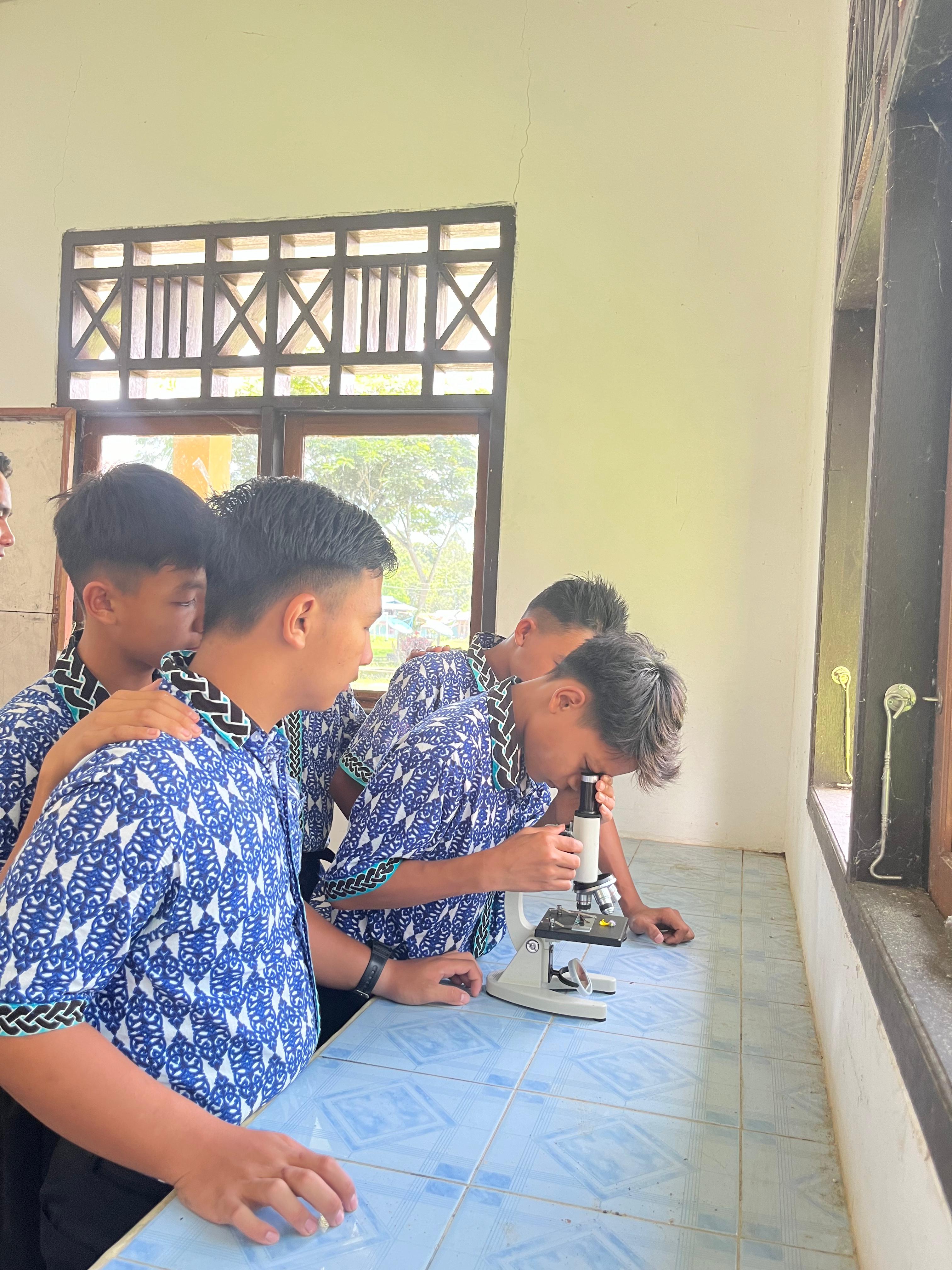 Foto Sekolah 2