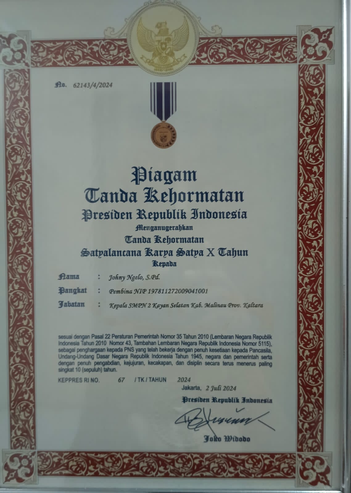 Jhony Guru Berprestasi