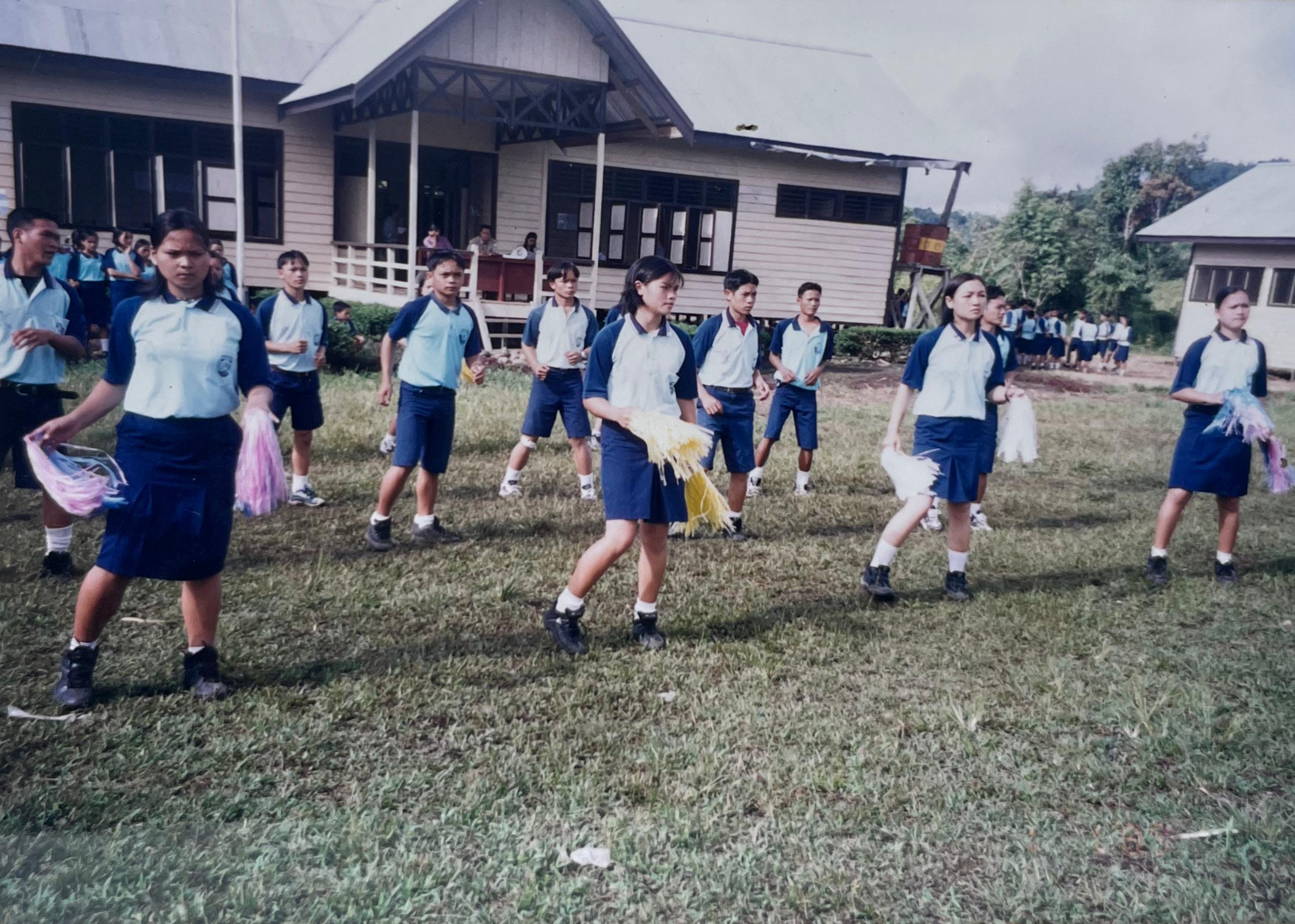 Ibu Kilam Kule Kepala Sekolah 2004-2010